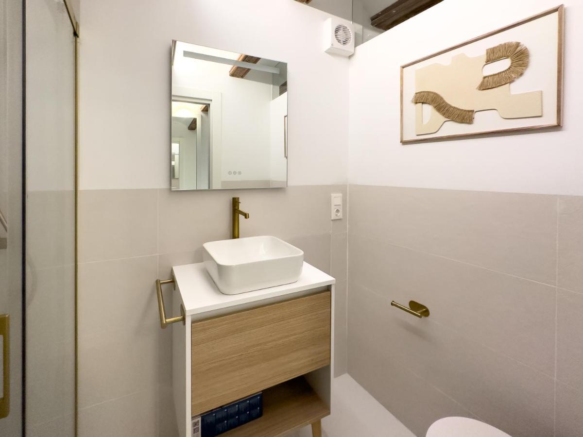 Appartement Market - Ciutat Vella, Exclusively For Families - Mid-term