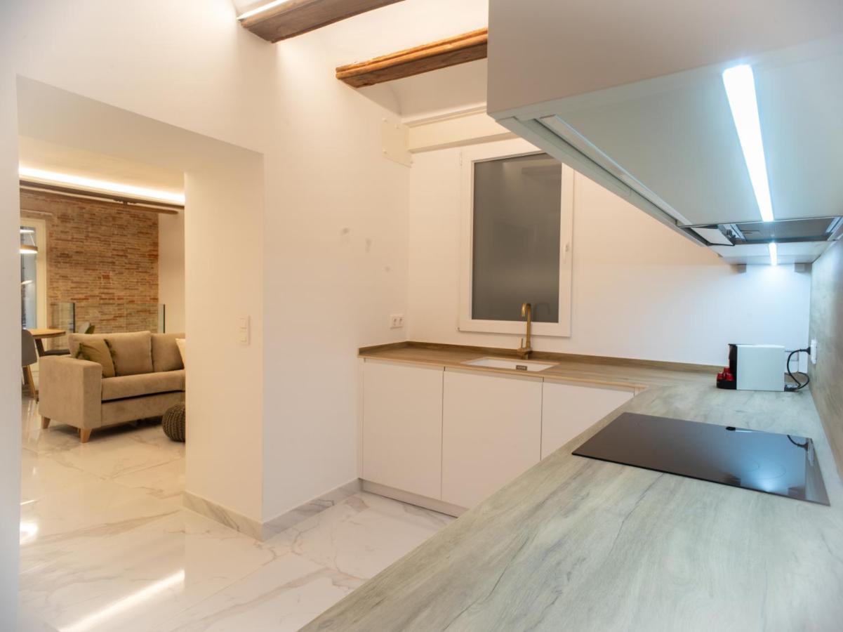Market - Ciutat Vella, Exclusively For Families - Mid-term Appartement *