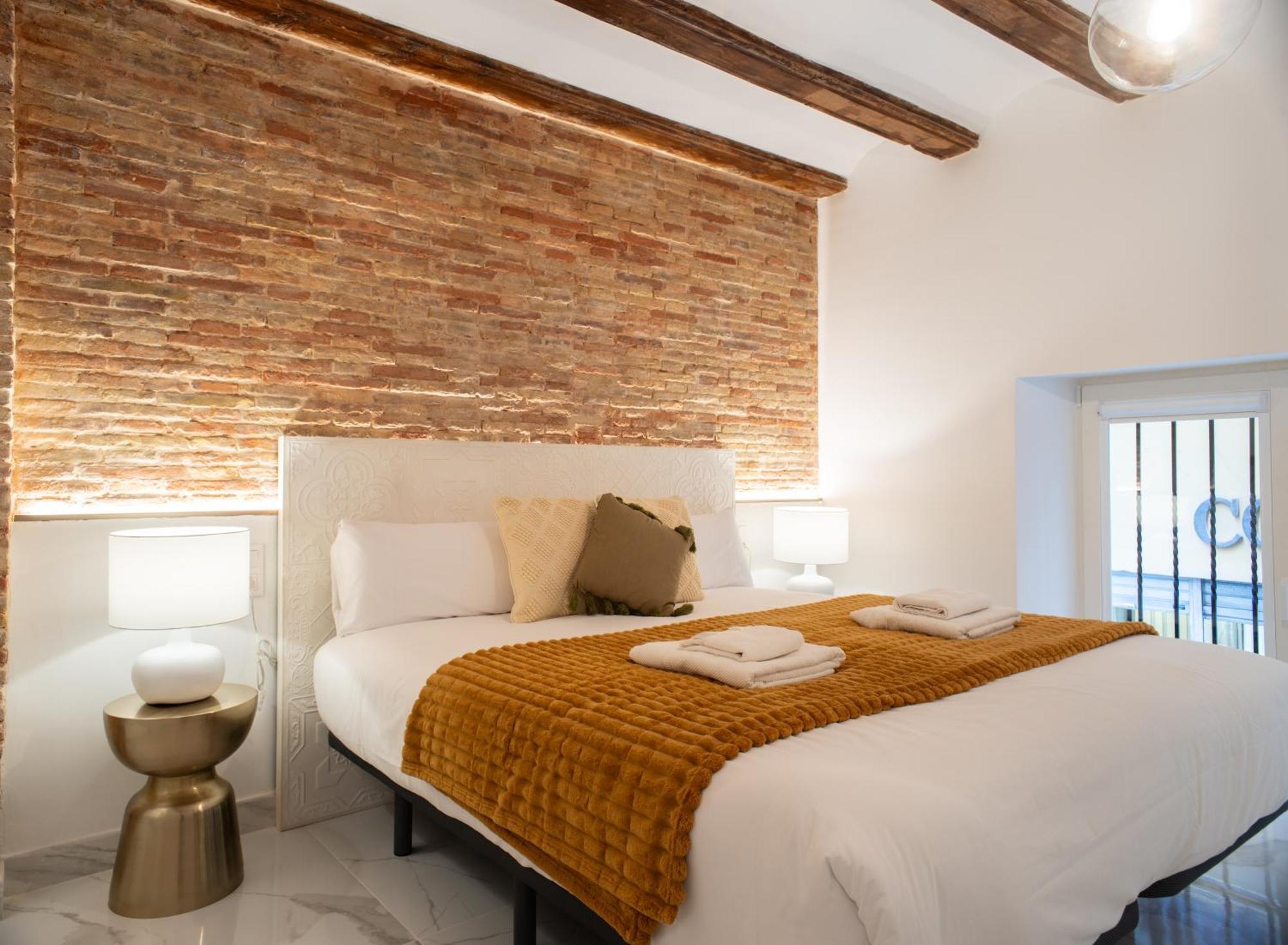 Appartement Market - Ciutat Vella, Exclusively For Families - Mid-term *